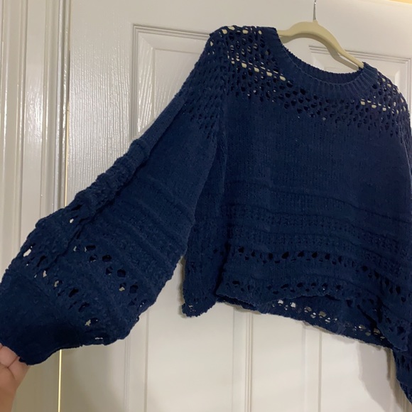 FATE cropped blue distressed open knit sweater - Picture 2 of 3